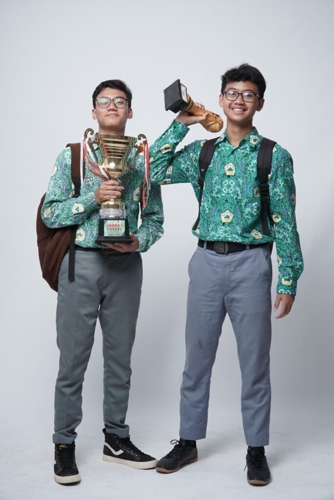 SERAGAM_laptop daffa00786_1